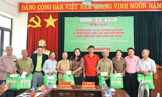 Ra mắt Ngân hàng thực phẩm Hà Nam