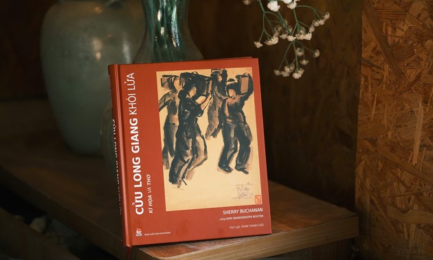 Ra mắt art book “Cửu Long Giang khói lửa - Kí họa và thơ”: Kí ức nghệ thuật giữa khói lửa chiến tranh