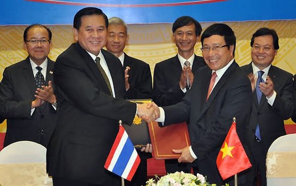 ประมวลความสัมพันธ์ระหว่างวน.กับไทยประจำเดือนมีนาคมปี 2015