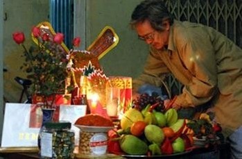 ประเพณีไหว้เทพเจ้าเตา