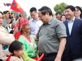 Thủ tướng Phạm Minh Chính thăm mô hình trồng cây mắc ca tại tỉnh Điện Biên