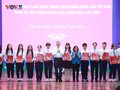 Party leader visits Hanoi’s top schools, urges aggressive education reform