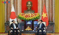 Presiden Vietnam, Luong Cuong Menerima PM Jepang, Ishiba Shigeru