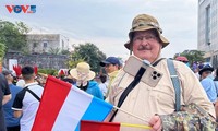 Conmovido y orgulloso por el desfile cívico militar para conmemorar el 70.º aniversario de la victoria de Dien Bien Phu