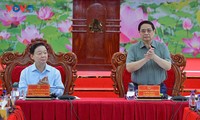 Primer Ministro de Vietnam se reúne con líderes del delta del Mekong