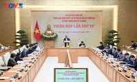 Primer Ministro de Vietnam insta a profundizar las reformas institucionales a favor de la economía privada