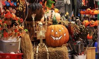 El ambiente de Halloween llega temprano a Hanói