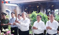 Le secrétaire général Tô Lâm rend hommage au Président Hô Chi Minh