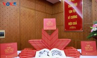 Luncurkan Buku “80 Tahun MN Vietnam – Semua Rekam Jejak Sejarah”