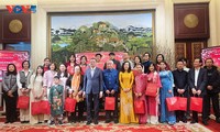 Perantau Vietnam Berbagi Kegembiraan Perayaan Hari Raya Tet dan Berkiblat ke Tanah Air