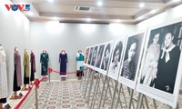 Ao Dai-Festival in Ho-Chi-Minh-Stadt