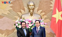 Parlamentspräsident Tran Thanh Man empfängt den indonesischen Politiker