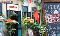 Hanoism – a gentle touch of Vietnamese culture in frames