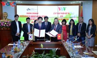 Memperkuat kerjasama antara VOV dengan Radio Siaran Bahasa Asing Gwangju, Republik Korea