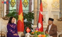 Vietnam, Nepal pledge stronger cooperation in various fields