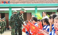 Military personnel leave Dak Lak after building hundreds of houses 