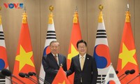 ベトナムと韓国、包括的な戦略的パートナーシップの深化目指す共同声明発表