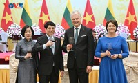 越南与立陶宛坚定走上合作与可持续发展之路
