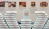 Презентация книги Генерального секретаря ЦК КПВ Нгуен Фу Чонга о вьетнамской дипломатии