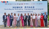 Đoàn báo chí chủ lực Việt Nam thăm, làm việc tại Trung Quốc