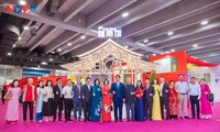 “Ngôi nhà Việt Nam” - Điểm nhấn tại Lễ hội sách quốc tế tại Quảng Đông, Trung Quốc