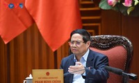 Vietnam gives top priority to health care, human development, says PM 
