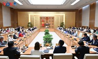 PM calls for US business community’s strong voice with government on tariffs