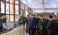 Military Technical Academy must lead army’s sci-tech research, says Party leader