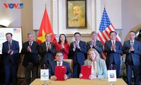 Việt Nam và Mỹ ký kết các văn kiện hợp tác về năng lượng