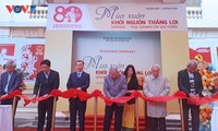 Khai mạc trưng bày chuyên đề “Mùa Xuân - Khởi nguồn thắng lợi” 