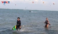 Una veintena de países participan en Torneo de kitesurf de Ninh Thuan – Binh Thuan