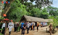 Retour au village natal du Président Hô Chi Minh