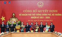 Pham Minh Chinh nomme deux vice-Premiers ministres et trois ministres