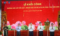 Party leader attends ground-breaking of school in Dien Bien border commune