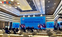 ASEAN đoàn kết vượt qua thách thức, xây dựng một ASEAN tự cường, hòa bình và ổn định