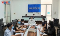 Hà Lan triển khai dự án thí điểm thu gom rác trên sông Hậu 