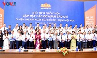 Chủ tịch Quốc hội: Báo chí đưa Quốc hội lại gần với cử tri