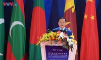 Вьетнам подтвердил приверженность укреплению стратегических связей в рамках инициативы “Два коридора, один пояс”  