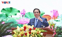 នាយករដ្ឋមន្ត្រី លោក ហ្វាម មិញ ជិញ ស្នើឱ្យធ្វើអាជីវកម្មលើប្រៀបខ្លាំងរបស់ផ្លូវសមុទ្រ និងផ្លូវល្បឿនលឿន