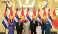 Việt Nam coi trọng, củng cố mối quan hệ đặc biệt, mẫu mực với Cuba