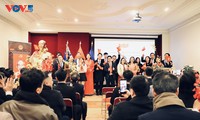Đại sứ quán Việt Nam tại Pháp kỷ niệm 96 năm ngày thành lập Đảng