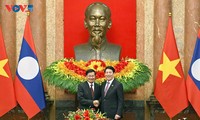 พัฒนาความสัมพันธ์ระหว่างเวียดนามกับลาวในทุกด้านและมีประสิทธิภาพ