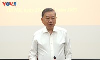 Party chief urges greater efforts to promote innovation, digital transformation