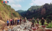 Soldaten der Grenzstation Dam Thuy – Dreh- und Angelpunkt der Volksgruppen im Grenzgebiet