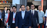 Pham Minh Chinh au Dialogue de haut niveau du Forum de l’économie privée du Vietnam 2025