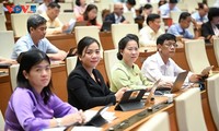 Les citoyens soutiennent la réforme administrative territoriale du Vietnam