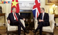 Le Vietnam et le Royaume-Uni élèvent leurs relations au rang de partenariat stratégique global