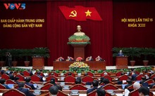 越共十三届十五中全会：聚焦三大要务