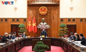 PM underscores macroeconomic stability, inflation control, major balances