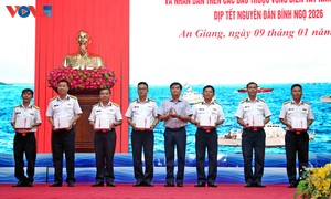 À l’approche du Têt, une mission de soutien vers les îles du sud-ouest du Vietnam
